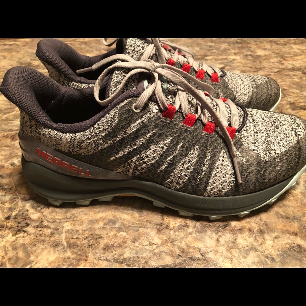 Women’s Merrell Hiking Shoes 8